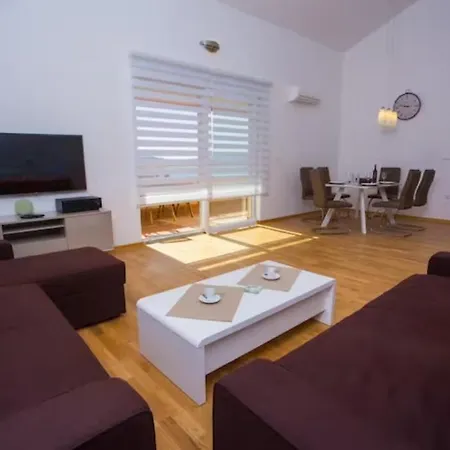 Amazing Apartment**** With Sea View In *